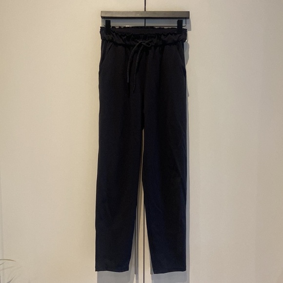 Lululemon Keep Moving 7/8 Pant - Picture 1 of 13